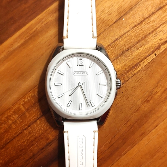 White Coach Watch - Picture 1 of 5